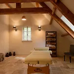 Lalande-laborie Bed & Breakfast 4*